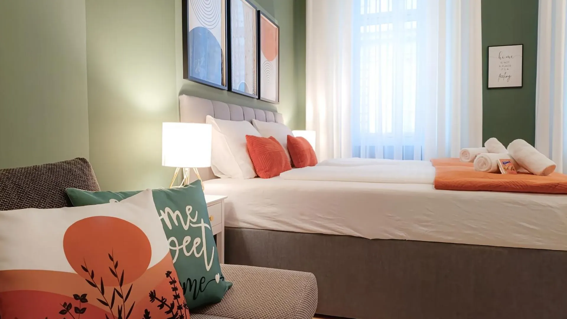Apartments Deluxe Zum Wohlfuehlen فيينا